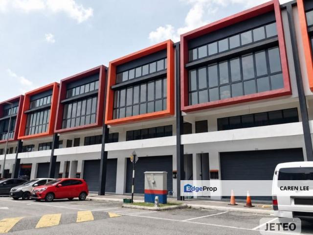 Shop for rent in Petaling, Alam Impian