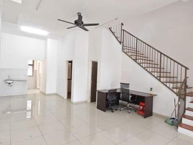 Terraced House for sale in Petaling, Alam Impian