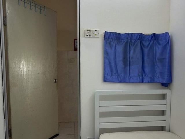Room for rent in Petaling, Alam Impian