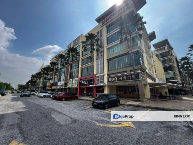 Shop for rent in Petaling, Alam Impian