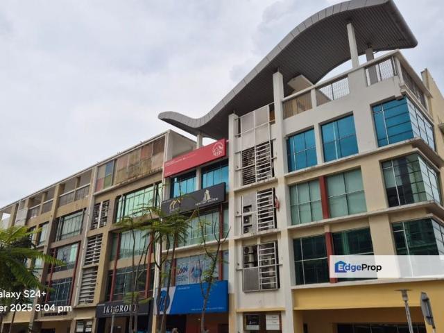 Shop for sale in Shah Alam, Petaling