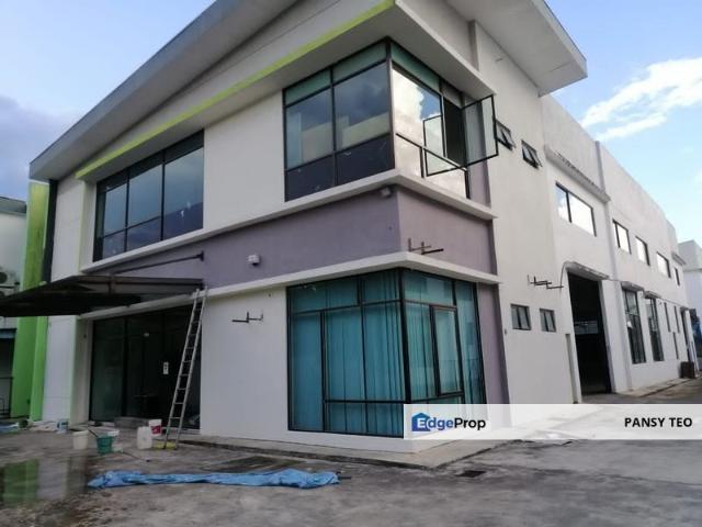 Warehouse for rent in Bukit Ledang, Johor