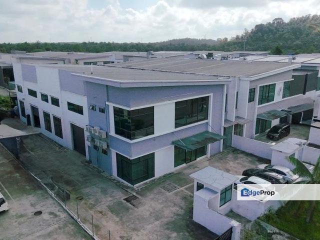 Warehouse for sale in Bukit Ledang, Johor