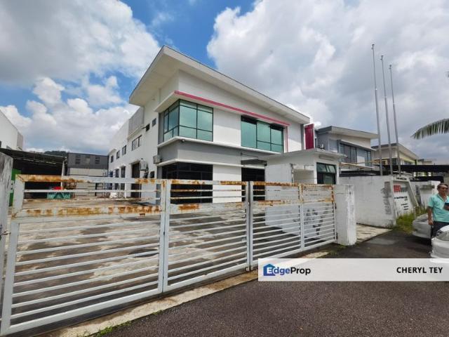 Warehouse for rent in Bukit Ledang, Johor