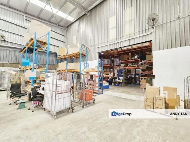 Warehouse for sale in Johor