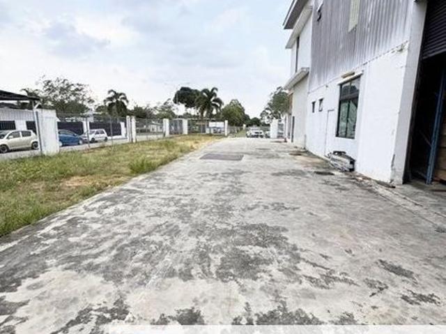 Warehouse for rent in Johor
