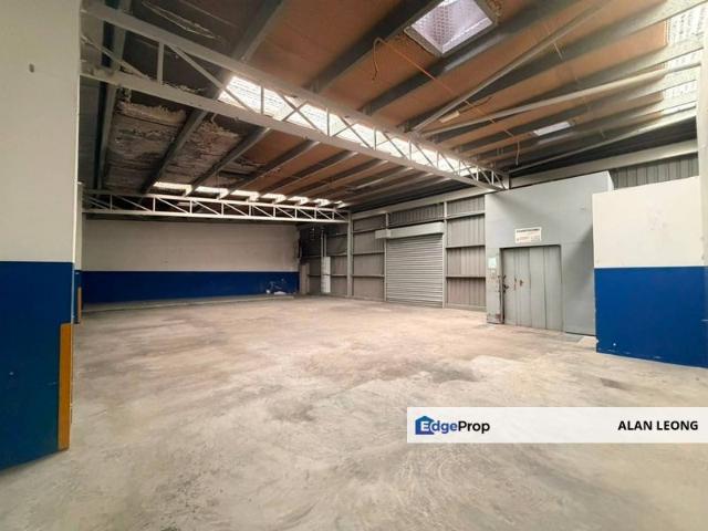 Warehouse for sale in Johor
