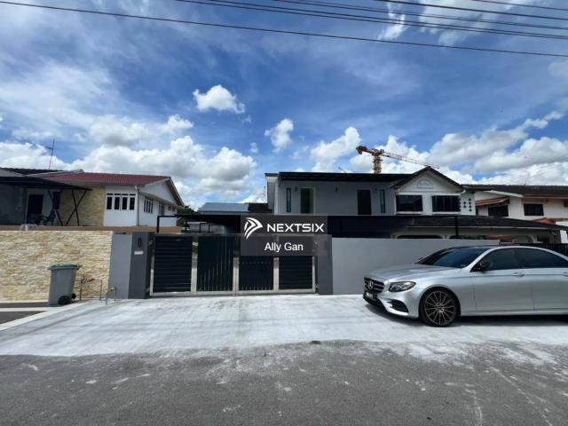 Warehouse for sale in Johor