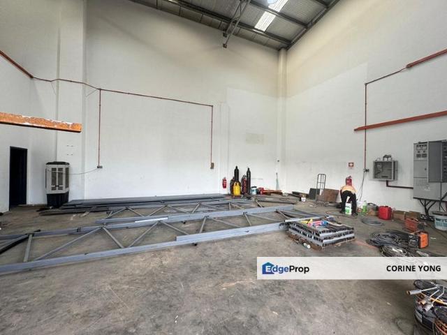 Warehouse for rent in Taman Eko Perniagaan, Johor Bahru