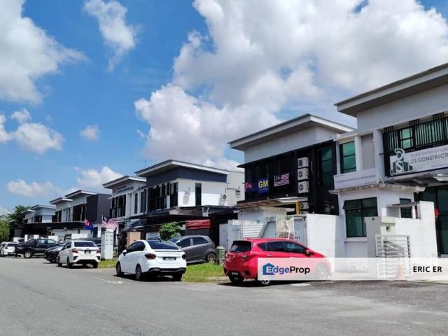 Warehouse for sale in Johor
