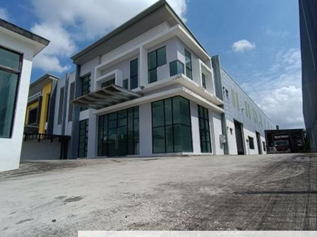 Warehouse for sale in Johor