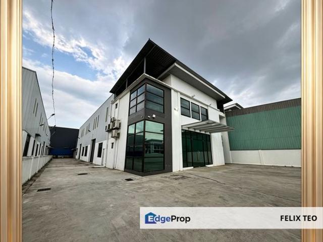 Warehouse for sale in Bukit Ledang, Johor
