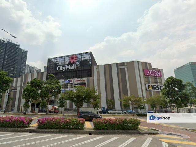 Warehouse for rent in Petaling, Alam Impian