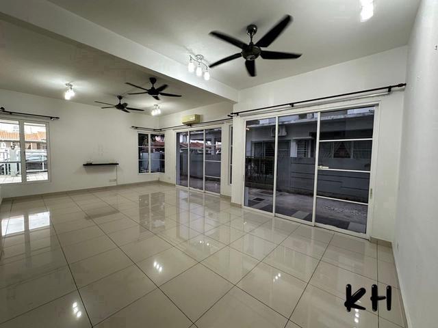 Residential House for rent in Petaling, Alam Impian