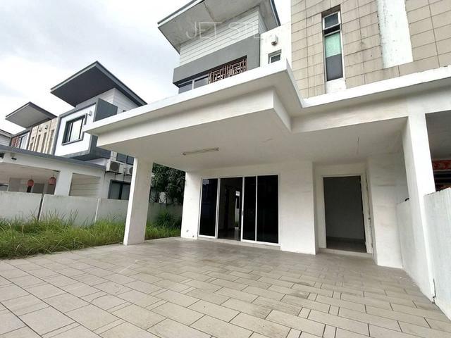 Residential House for rent in Petaling, Alam Impian