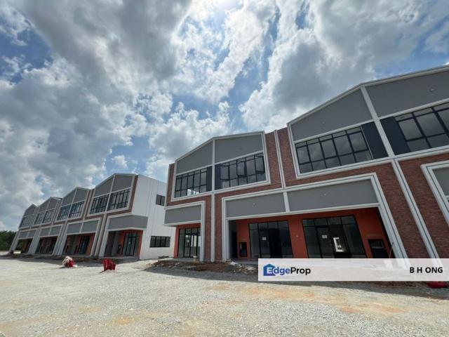 Shop for rent in Tanjong Sepat, Selangor
