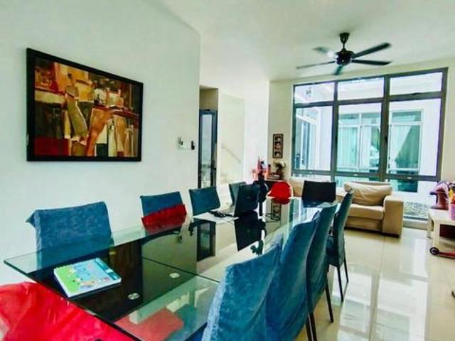 Terraced House for sale in Tanjong Sepat, Selangor