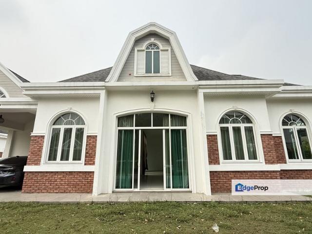 House for sale in Seksyen U13, Shah Alam
