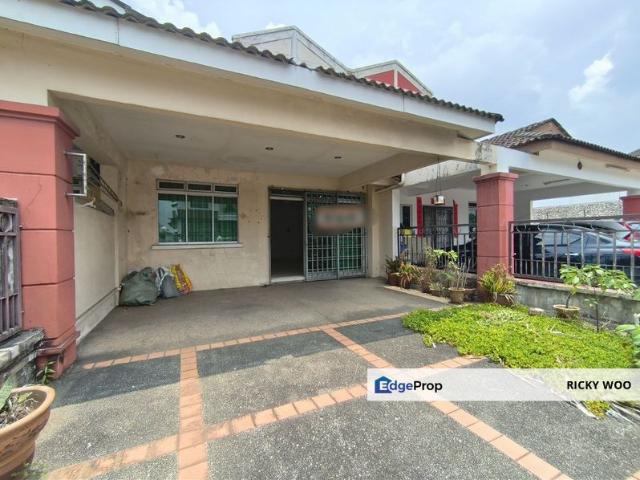 House for sale in Pulai, Bukit Ledang