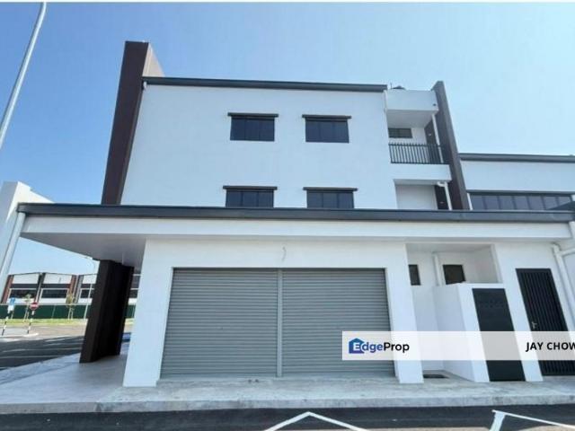 Shop for rent in Kajang, Langat