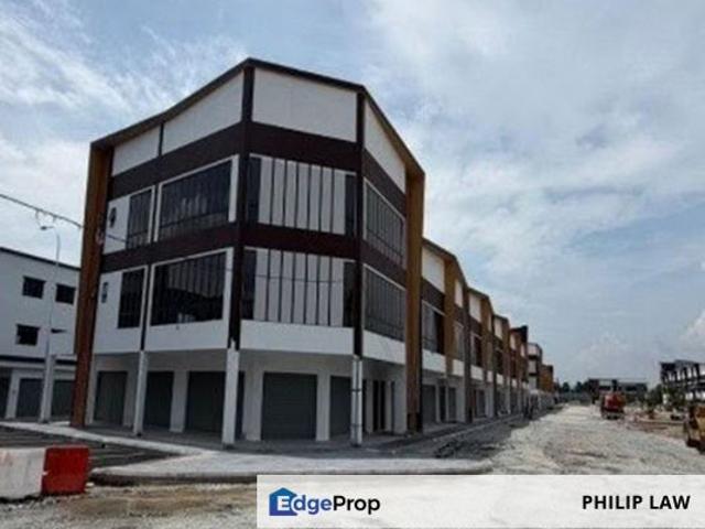 Shop for rent in Kajang, Langat