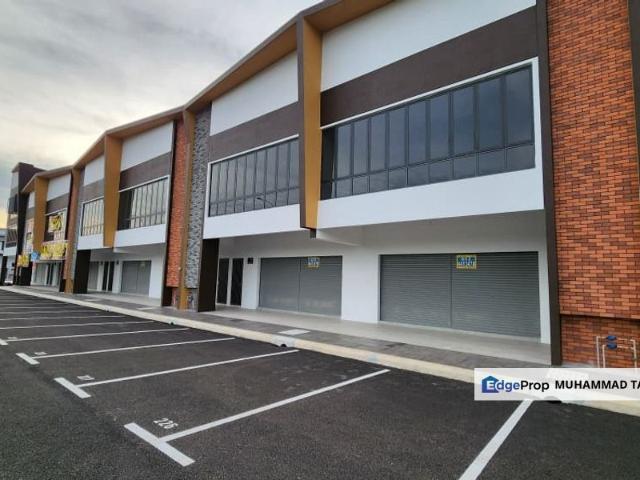 Shop for rent in Kajang, Langat