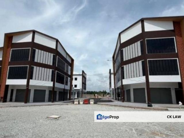 Shop for rent in Kajang, Langat