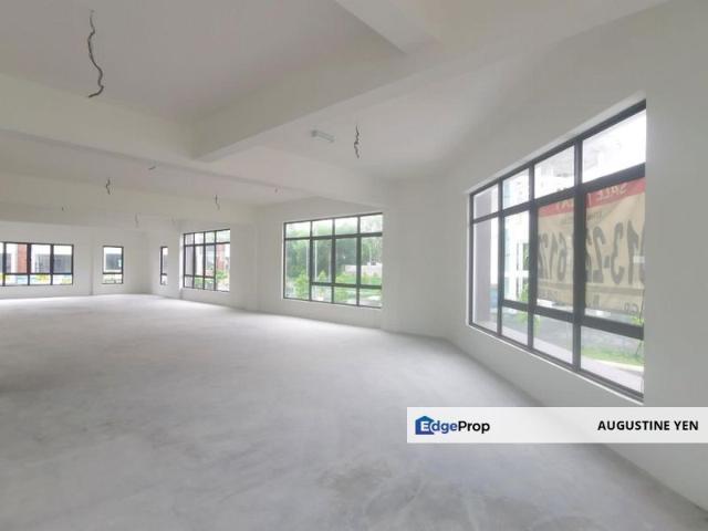 Shop for rent in Kajang, Langat