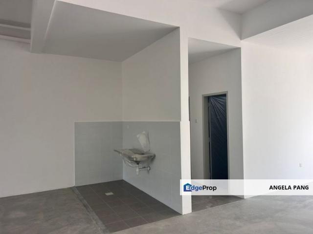 Shop for rent in Kajang, Langat
