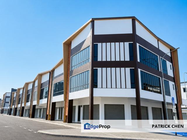 Shop for rent in Kajang, Langat
