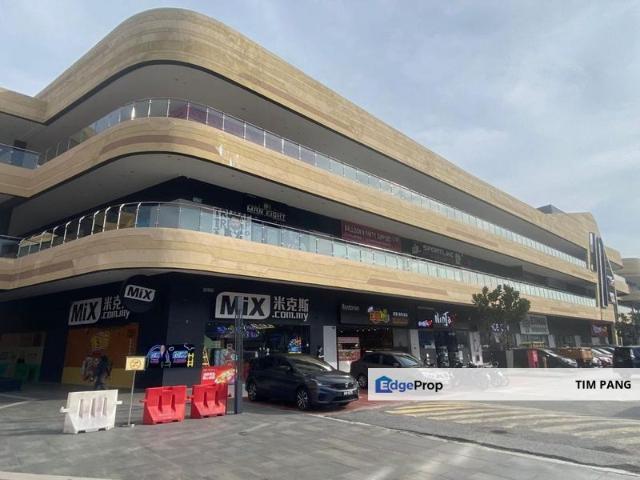 Shop for sale in Kajang, Langat