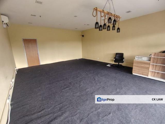 Shop for sale in Kajang, Langat