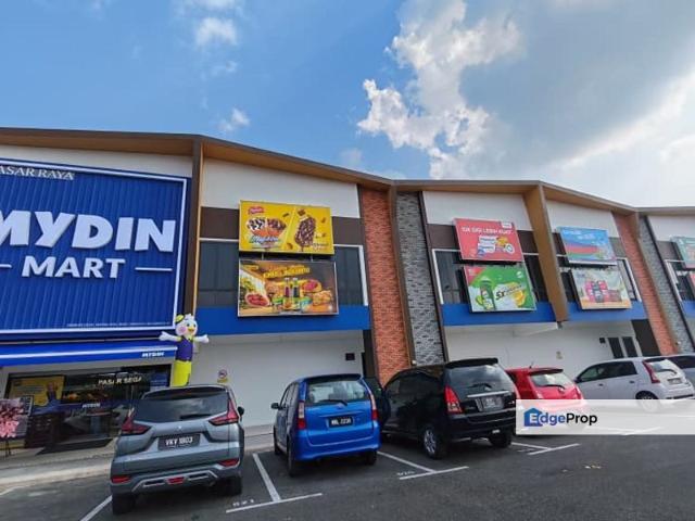 Shop for rent in Kajang, Langat