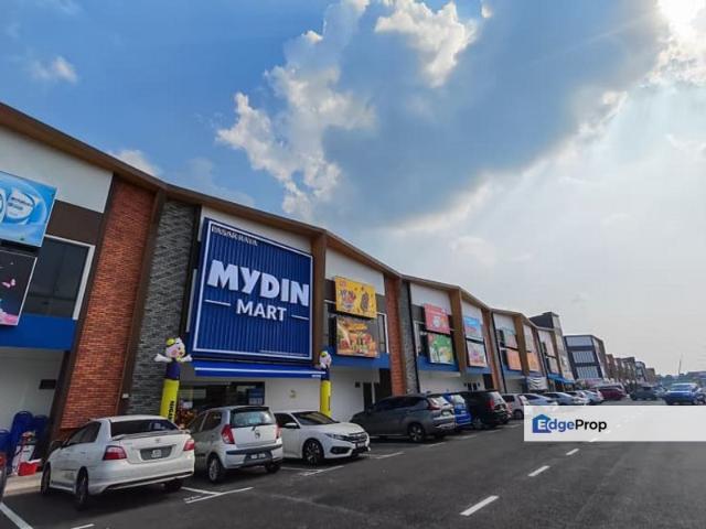 Shop for rent in Kajang, Langat
