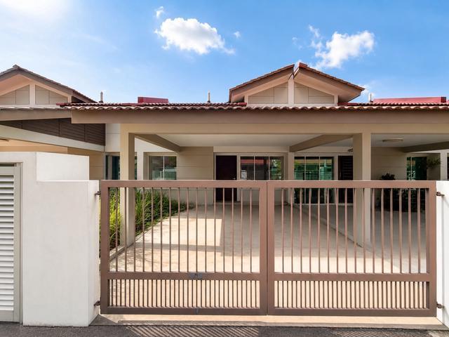 Terraced House for sale in Wellesley, Penang