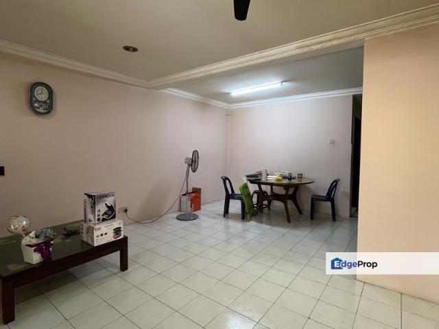 House for rent in Petaling, Alam Impian