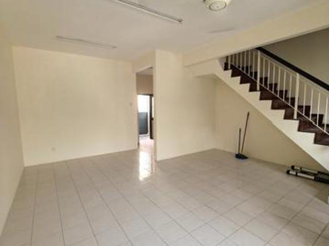 Terraced House for rent in Petaling, Alam Impian
