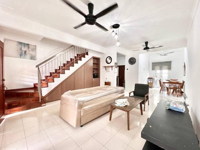 Terraced House for rent in Petaling, Alam Impian
