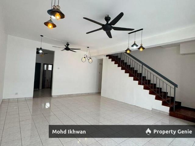 Terraced House for rent in Petaling, Alam Impian