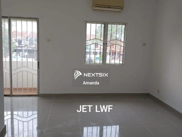 House for rent in Petaling, Alam Impian