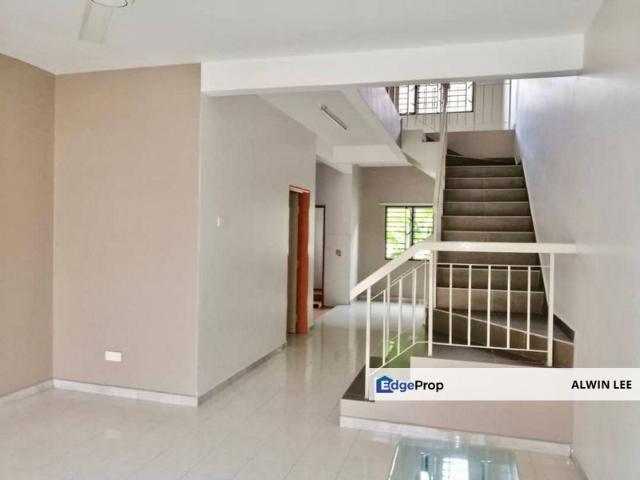 House for rent in Petaling, Alam Impian