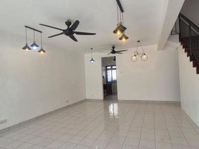 Terraced House for rent in Petaling, Alam Impian
