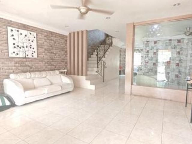 Terraced House for rent in Petaling, Alam Impian
