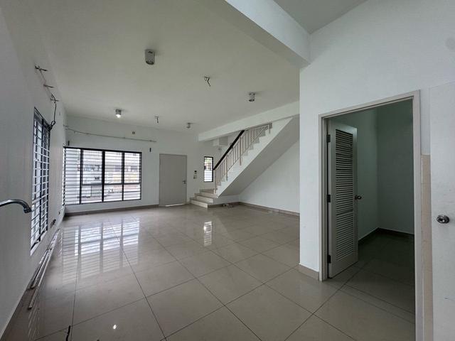 Residential House for sale in Petaling, Alam Impian