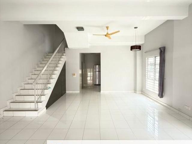 House for rent in Petaling, Alam Impian