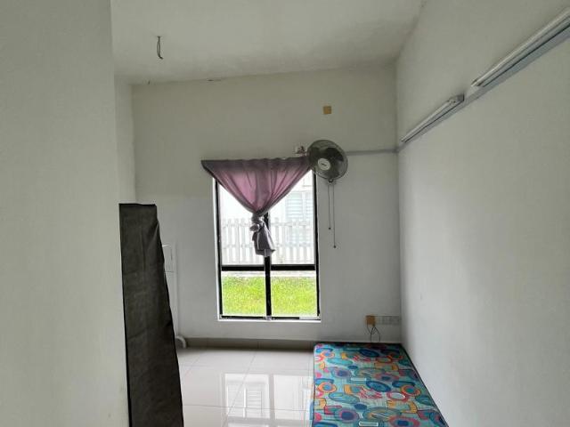 House for rent in Petaling, Alam Impian