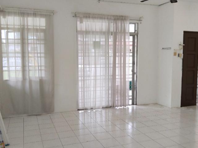 House for rent in Petaling, Alam Impian