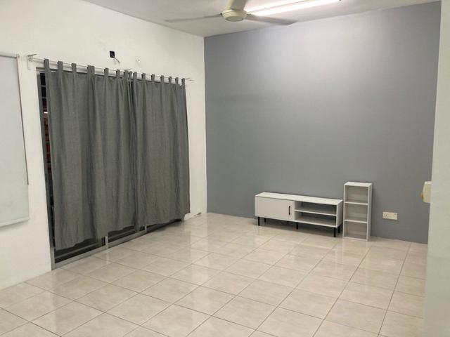 Terraced House for rent in Petaling, Alam Impian