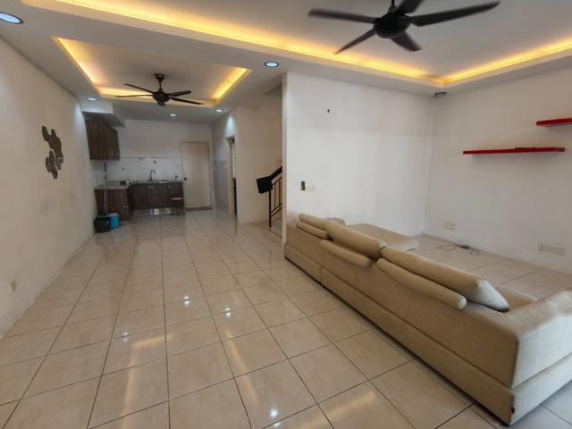 Terraced House for rent in Petaling, Alam Impian