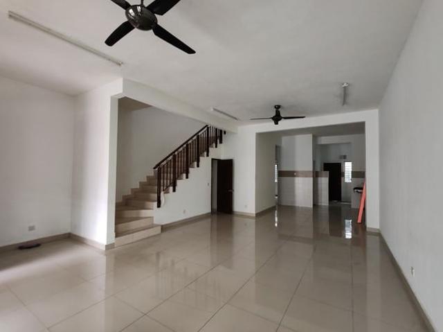 Terraced House for rent in Petaling, Alam Impian